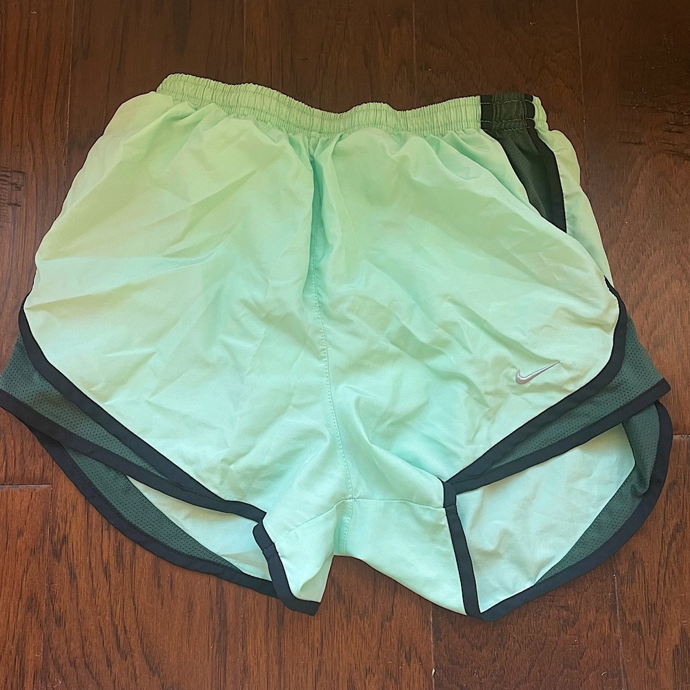 Light green grey and black Nike tempo athletic shorts size small